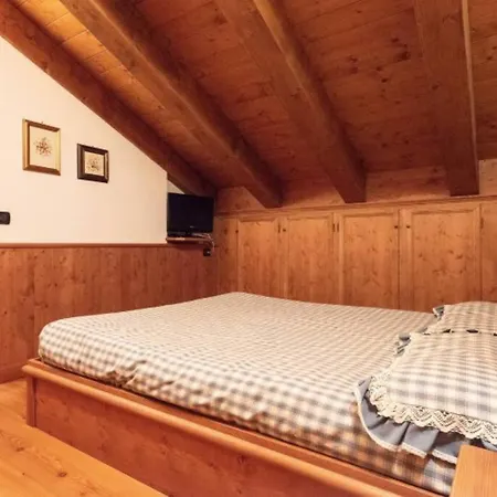 Apartman Mansarda Su Due Livelli Nel Cuore Delle Dolomiti