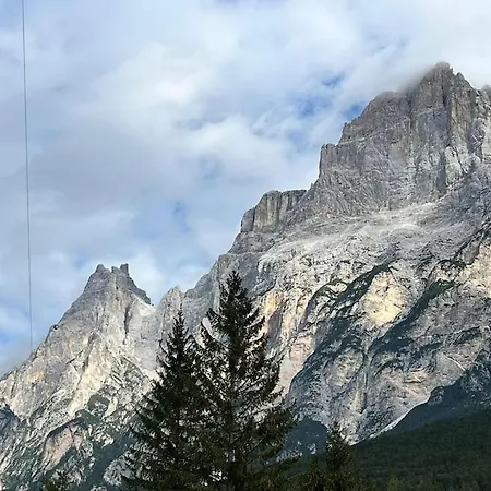 Lejlighed Mansarda Su Due Livelli Nel Cuore Delle Dolomiti *