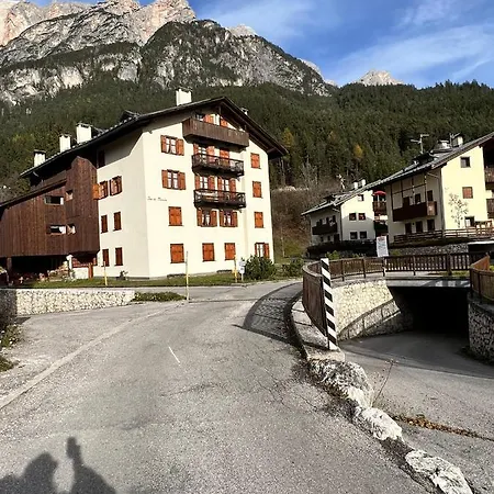 Mansarda Su Due Livelli Nel Cuore Delle Dolomiti * San Vito di Cadore